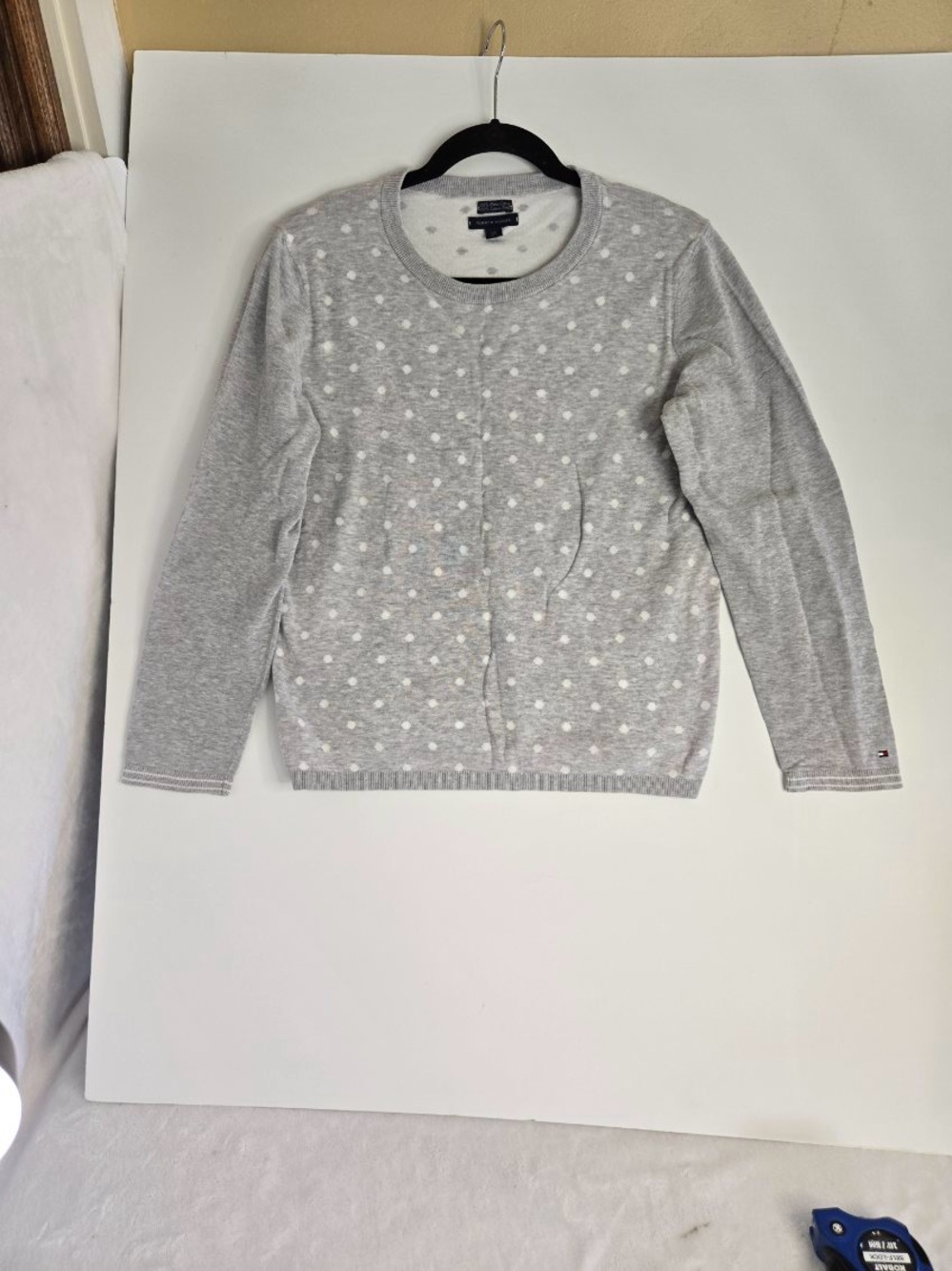 Tommy Hilfiger Light Gray Crewneck Sweater with White Polka Dots